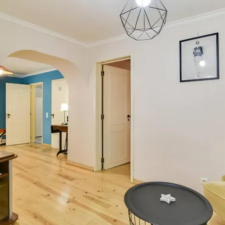 Portuguese Design 1 Bedroom In The Heart Of Apartment *